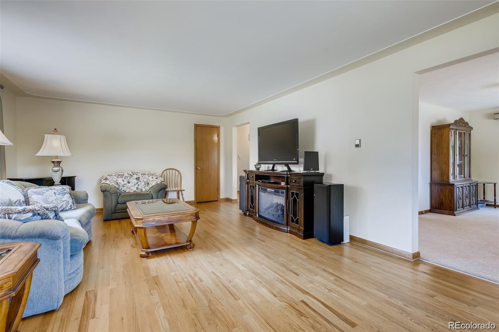 7807 West 33rd Avenue Wheat Ridge, CO 80033 - Photo 2 of 24