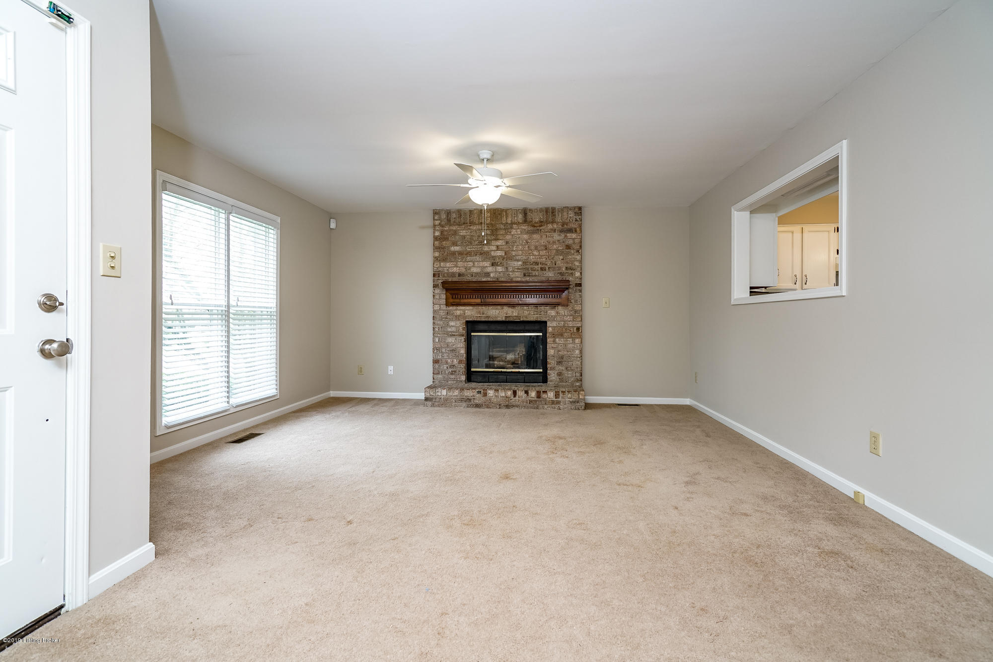 8025 Roland Avenue Louisville, KY 40222 - Photo 3 of 32 8025 Roland-5