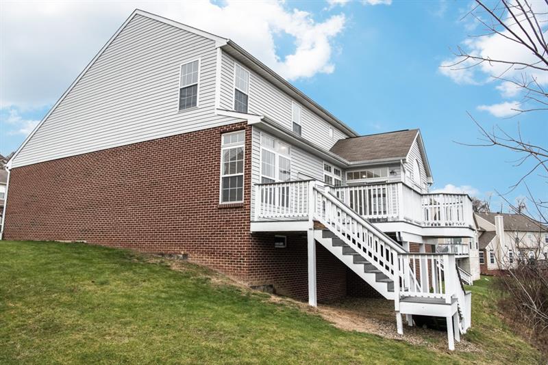 111 Brave Run Road Canonsburg, PA 15317 - Photo 2 of 21 Gallery Image 2
