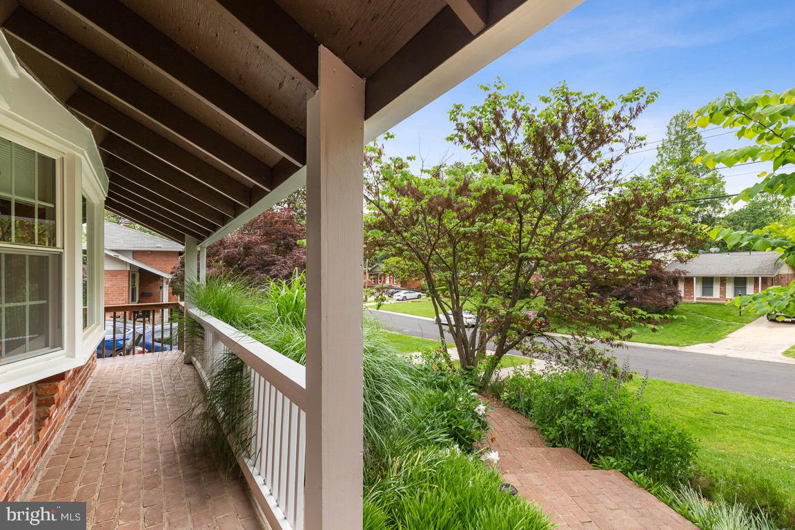 12017 Coldstream Drive Potomac, MD 20854 - Photo 2 of 39