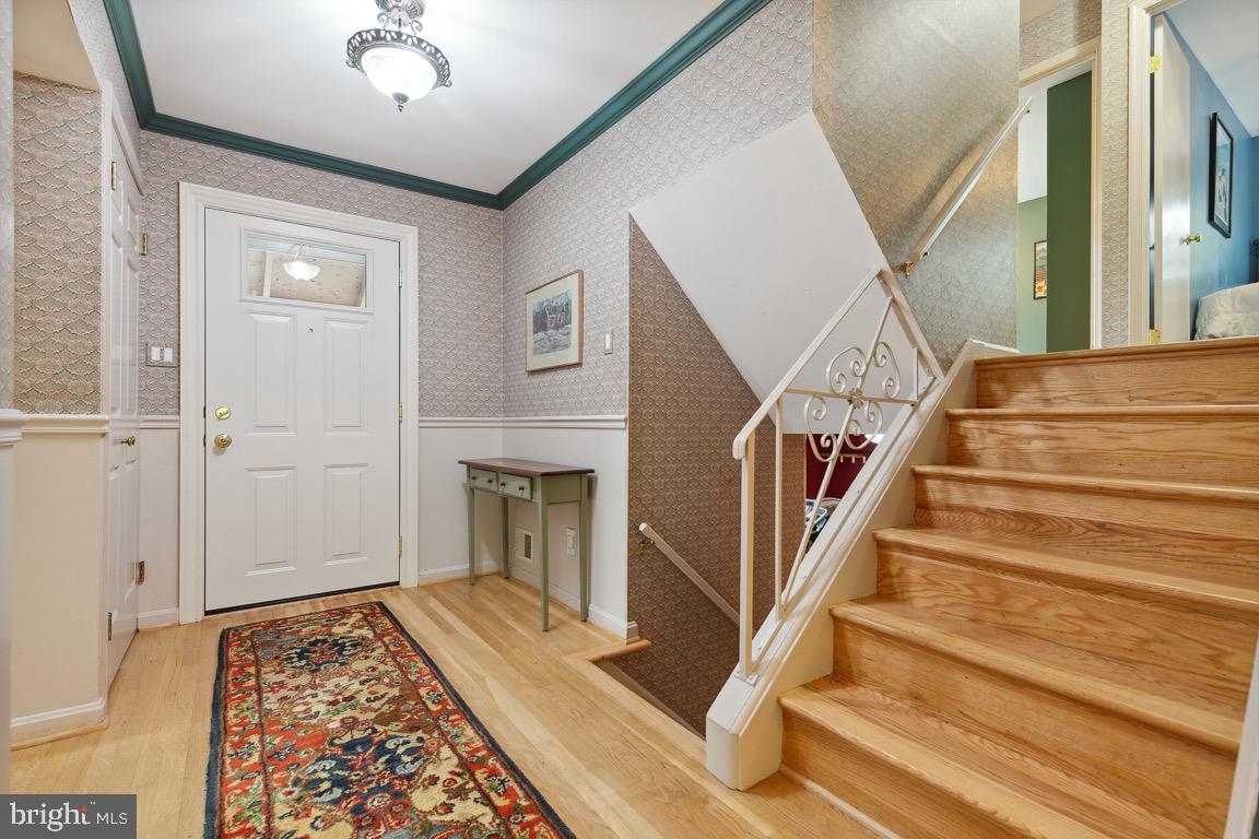 12017 Coldstream Drive Potomac, MD 20854 - Photo 3 of 39