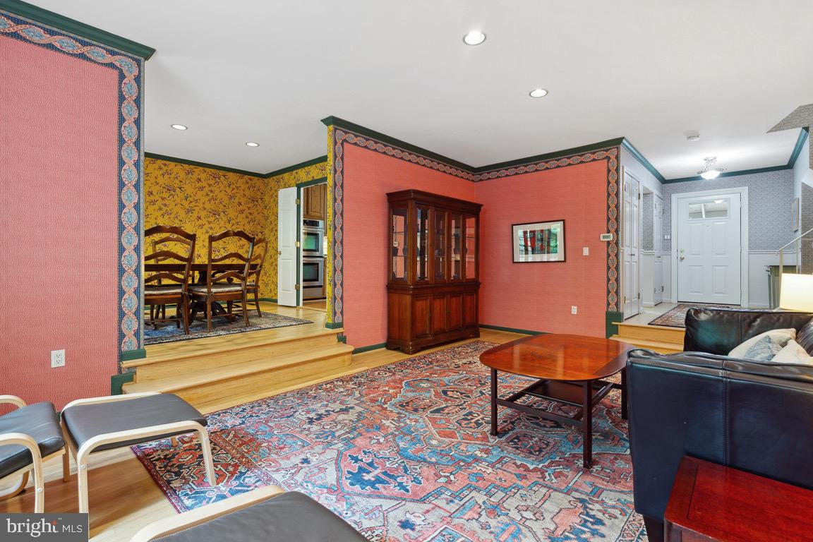 12017 Coldstream Drive Potomac, MD 20854 - Photo 5 of 39