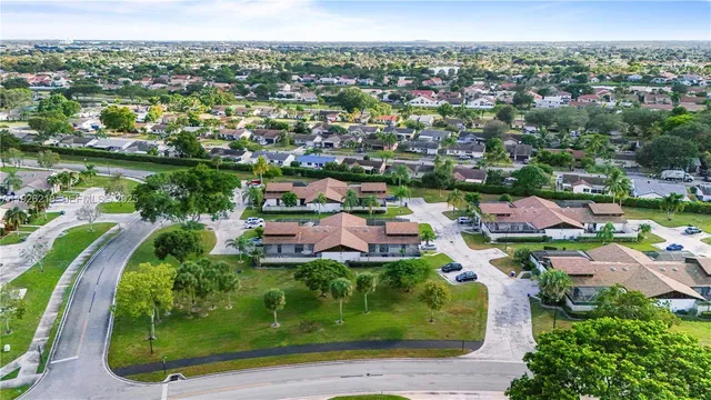 $3,300 | 9568 Boca Gardens Parkway, Unit B, Boca Raton, FL 33496