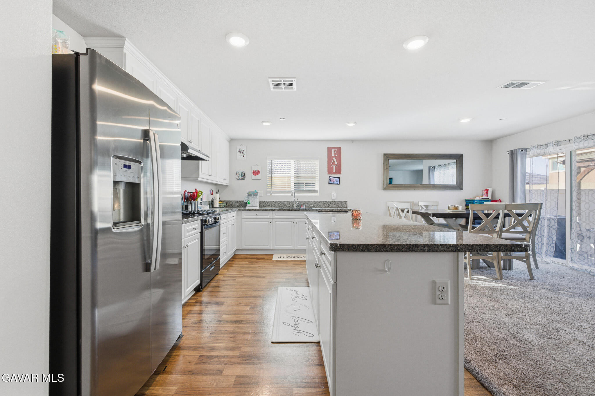 3567 Garnet Lane Lancaster, CA 93535 - Photo 11 of 37 _AR56838