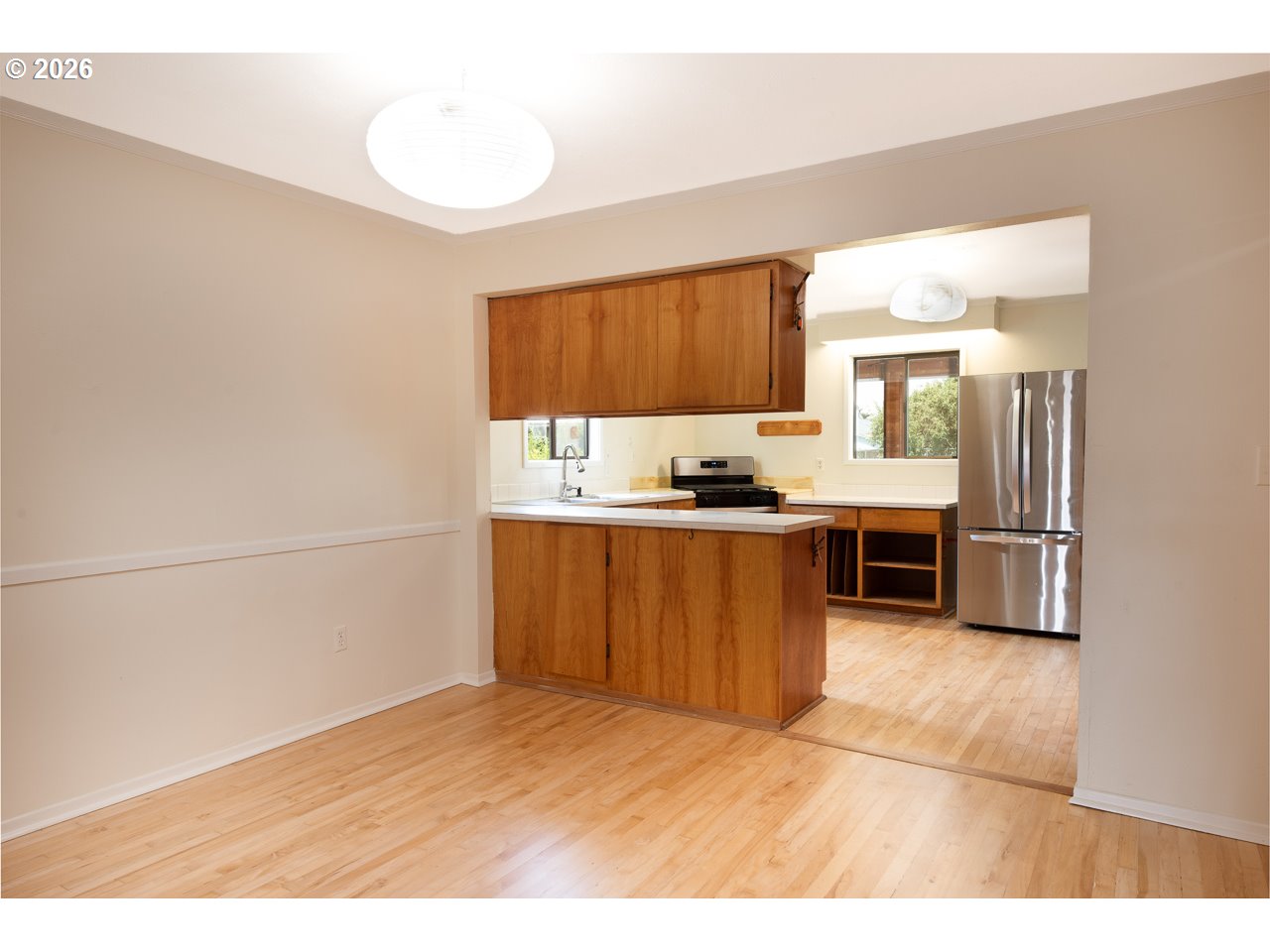 1404 Centennial Boulevard Springfield, OR 97477 - Photo 17 of 32 Kitchen