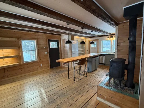 $289,000 | 1110 Creek Road, Albany, VT 05845