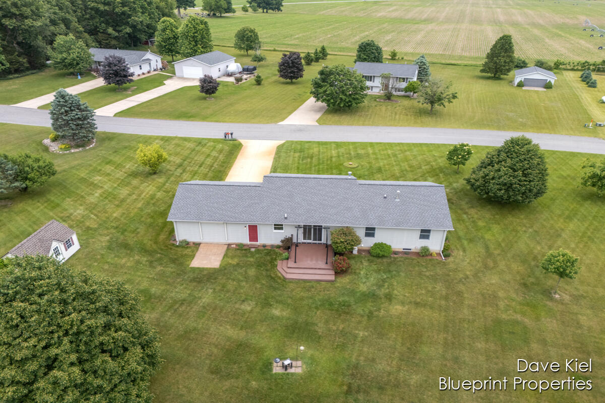 2207 Rozell Drive Middleville, MI 49333 - Photo 25 of 32 IMG_1024