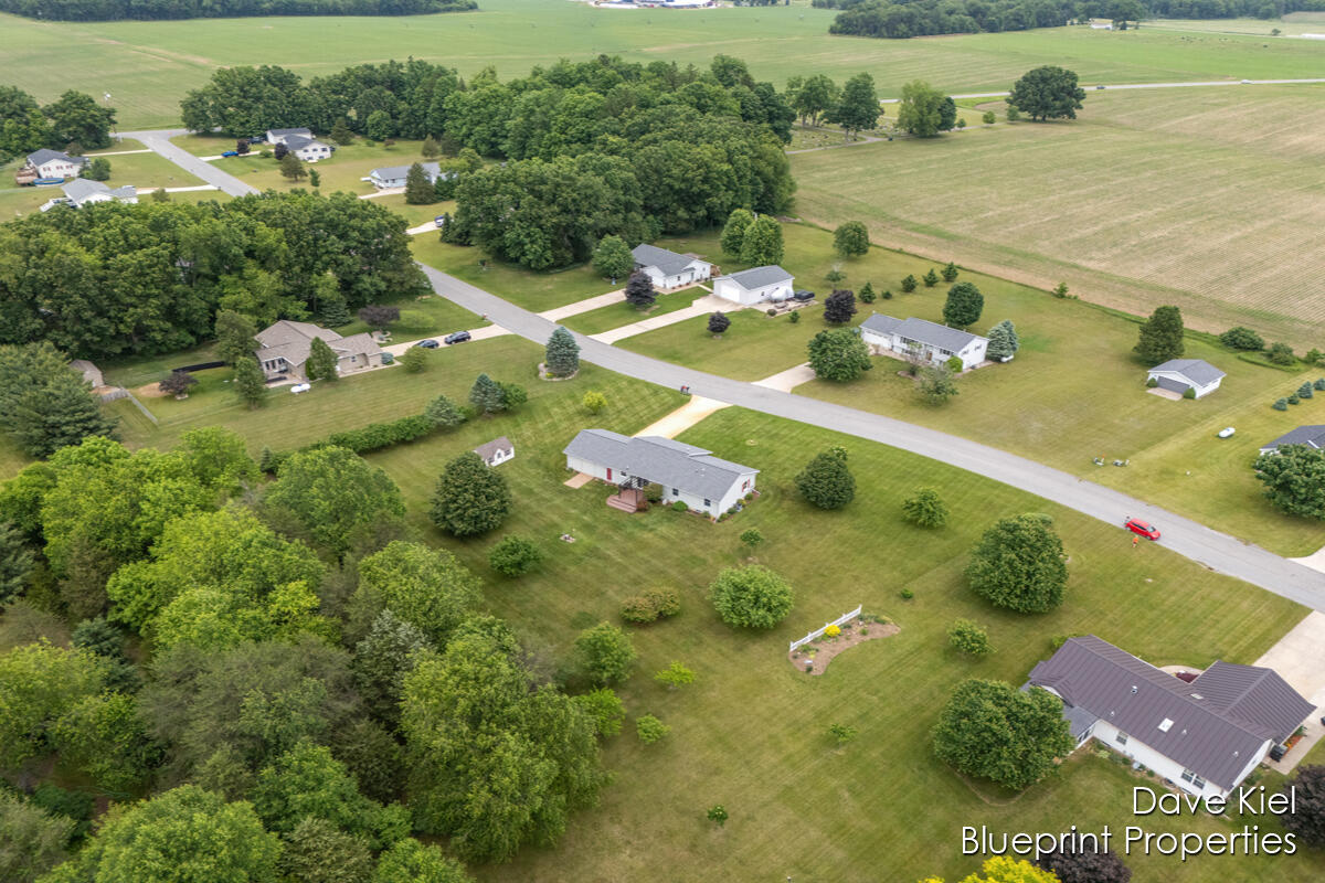 2207 Rozell Drive Middleville, MI 49333 - Photo 27 of 32 IMG_1026