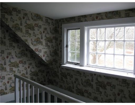 283 Cross Point Road Edgecomb, ME 04556 - Photo 8 of 15 Other. Hallway