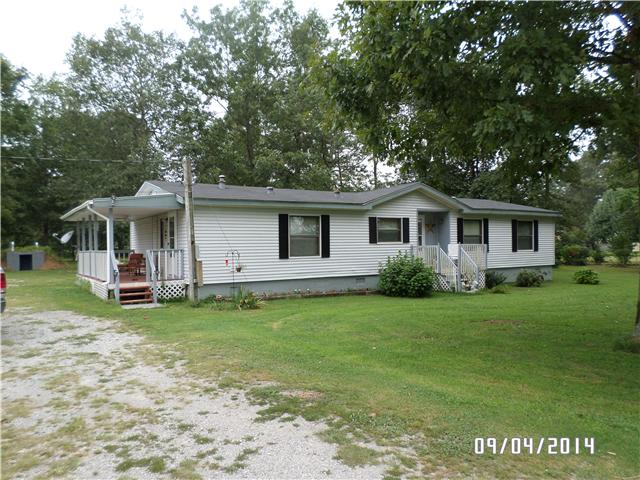 3303 Buffalo Road Ethridge, TN 38456 - Photo 3 of 18 Gallery Image 3