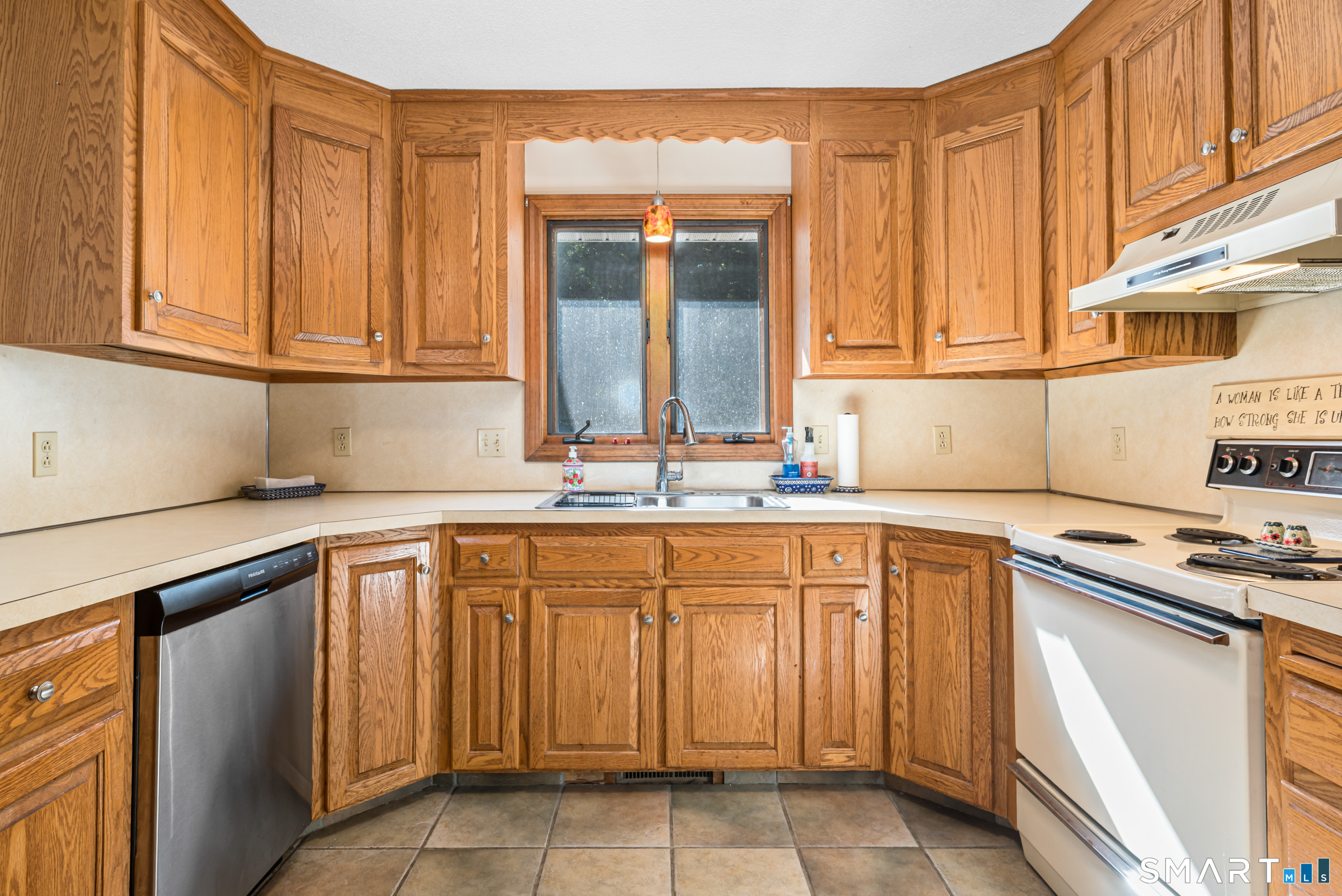 192 Oldefield Farms Road, Unit 192 Enfield, CT 06082 - Photo 15 of 35 Gallery Image 15