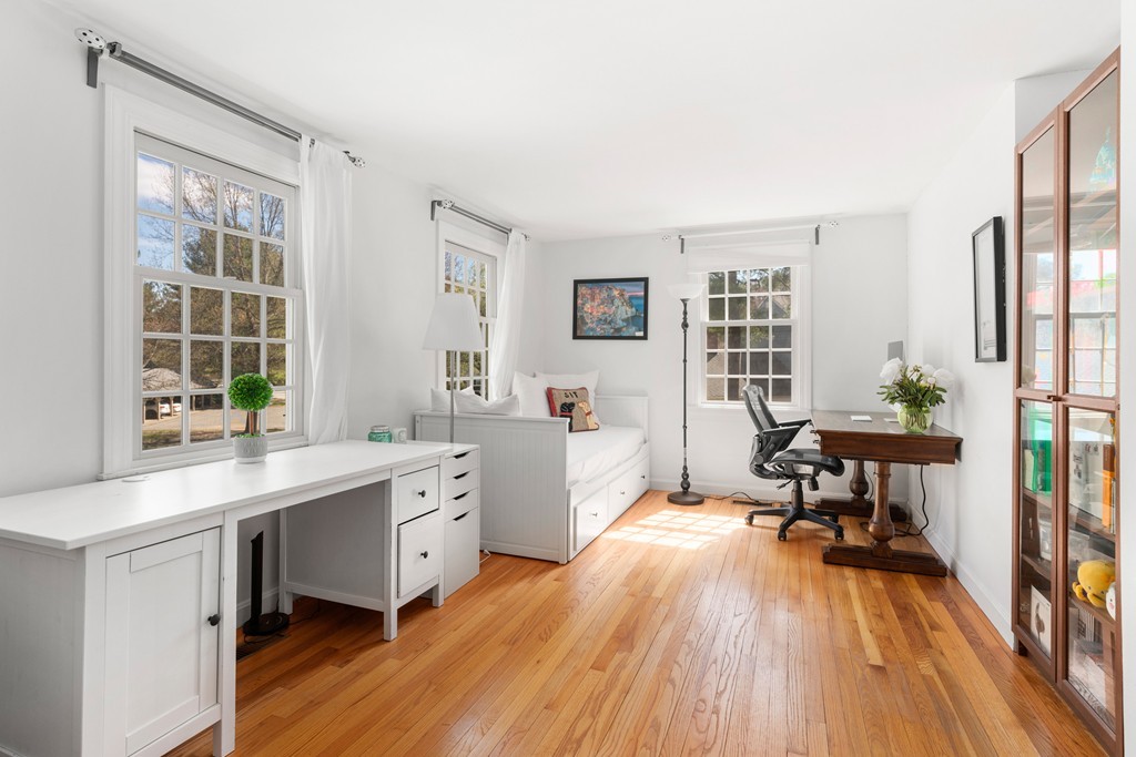 93 Jericho Road, Unit 93 Weston, MA 02493 - Photo 8 of 13