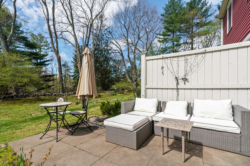 93 Jericho Road, Unit 93 Weston, MA 02493 - Photo 10 of 13