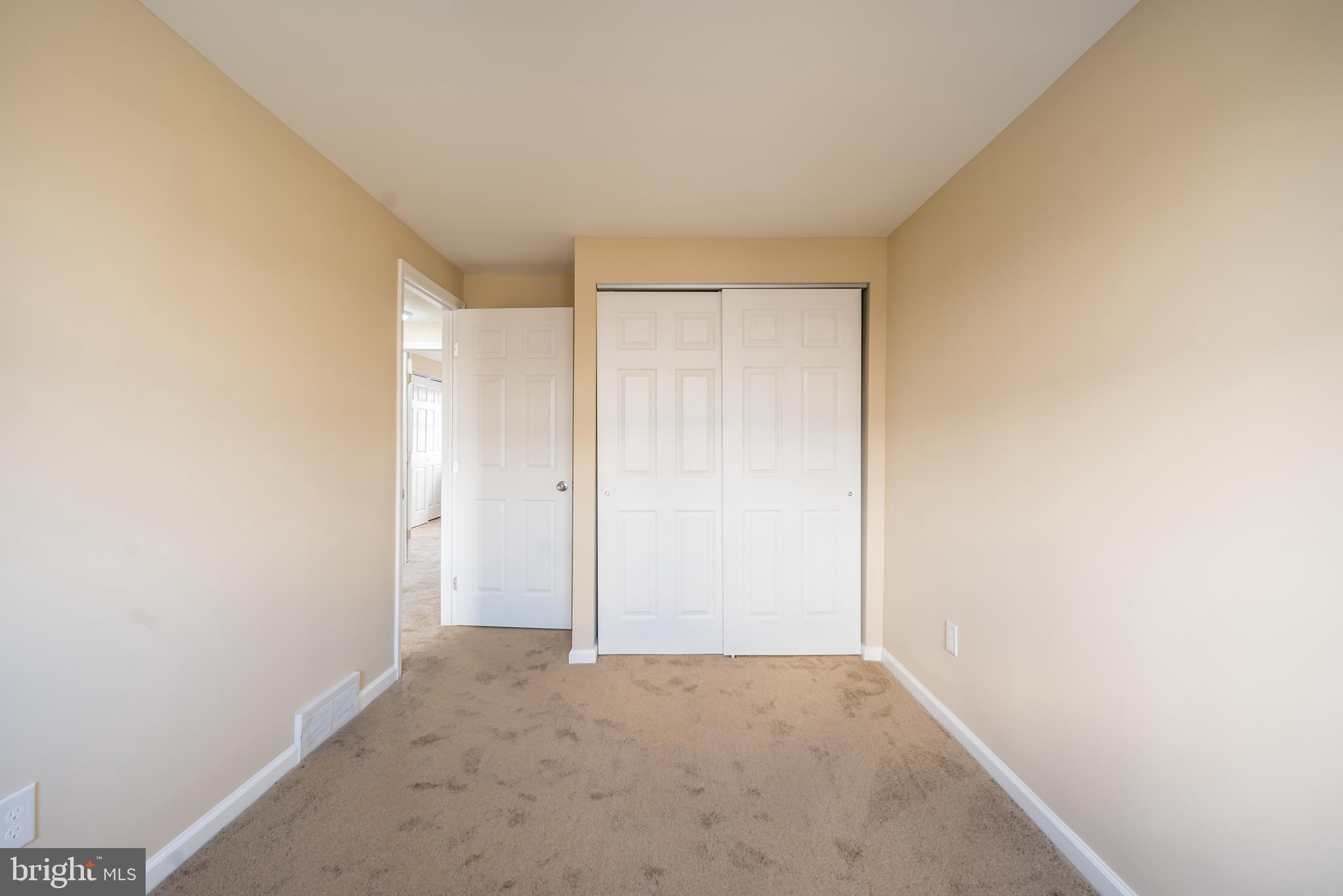 12150 Aster Road Philadelphia, PA 19154 - Photo 13 of 19