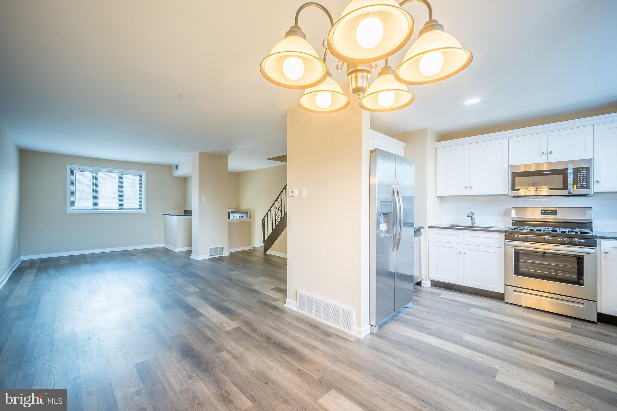 12150 Aster Road Philadelphia, PA 19154 - Photo 15 of 19