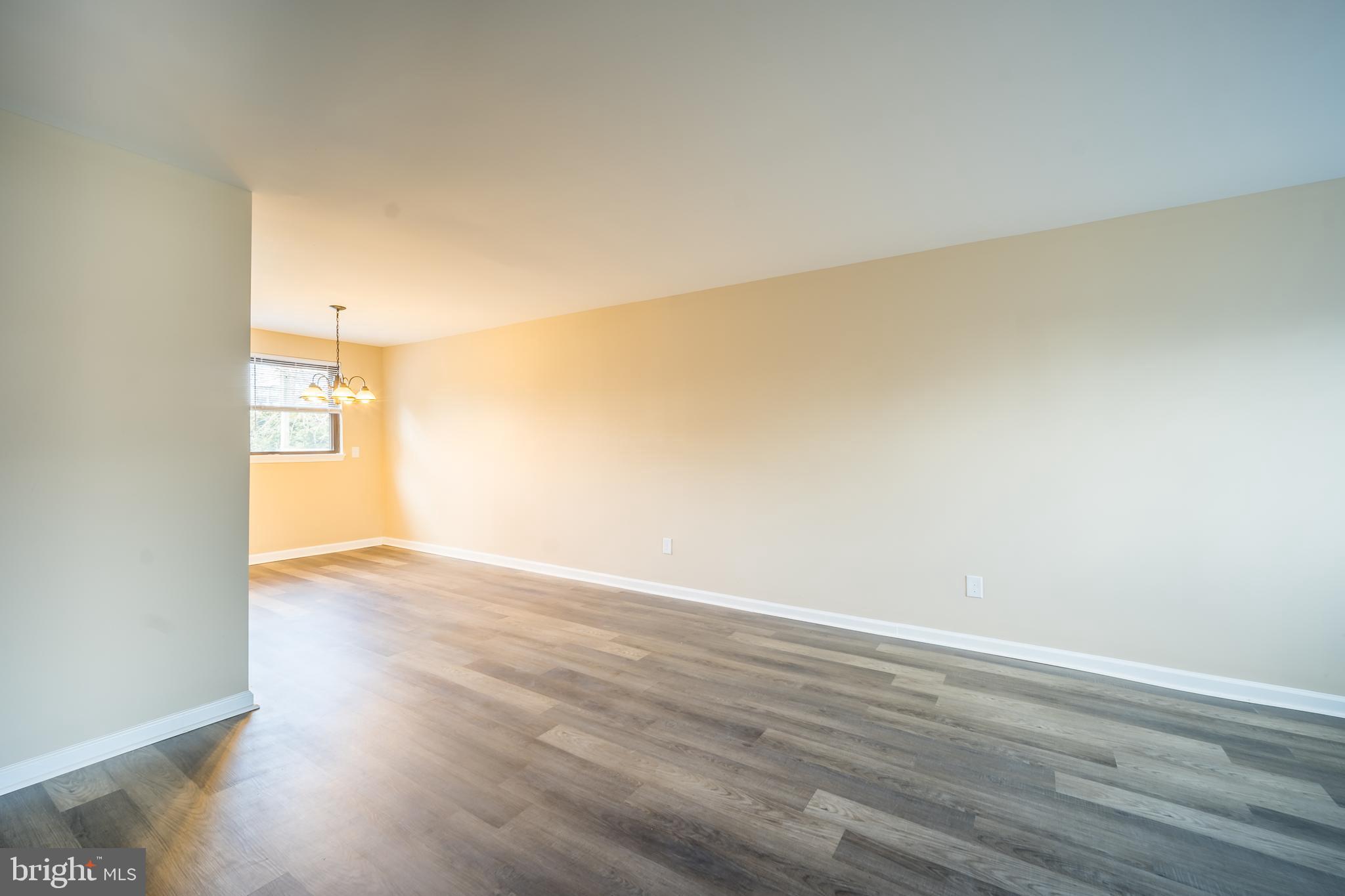 12150 Aster Road Philadelphia, PA 19154 - Photo 17 of 19