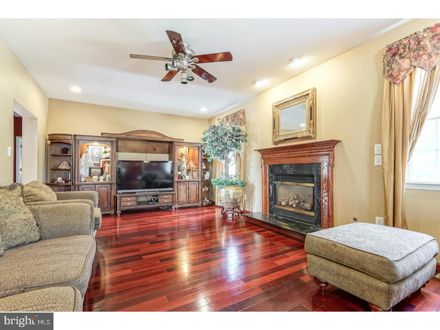 6 Windermere Drive Lumberton, NJ 08048 - Photo 5 of 25