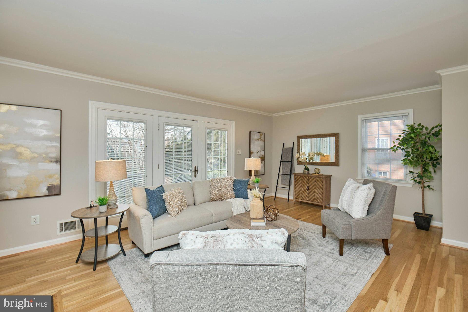 1120 Kensington Road McLean, VA 22101 - Photo 16 of 47 a living room with furniture and a large window