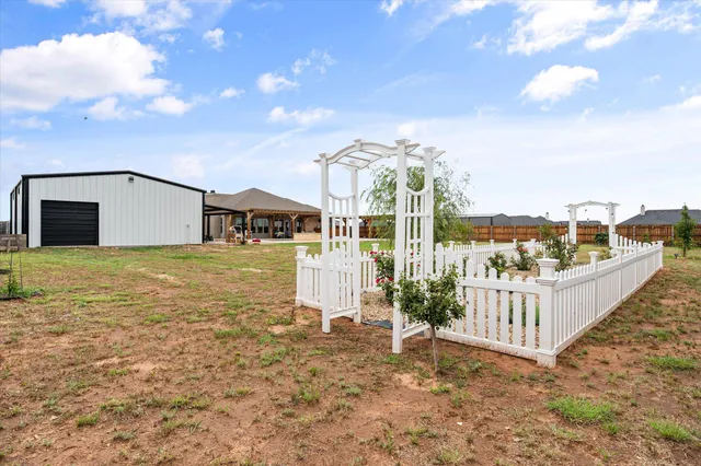 $650,000 | 1105 Cotton Crk Road, Tahoka, TX 79373