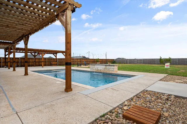 $650,000 | 1105 Cotton Crk Road, Tahoka, TX 79373