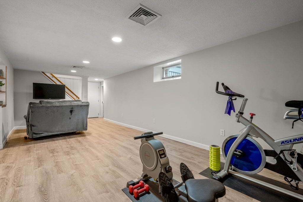 11 Southwick Road North Reading, MA 01864 - Photo 25 of 40 Gallery Image 25