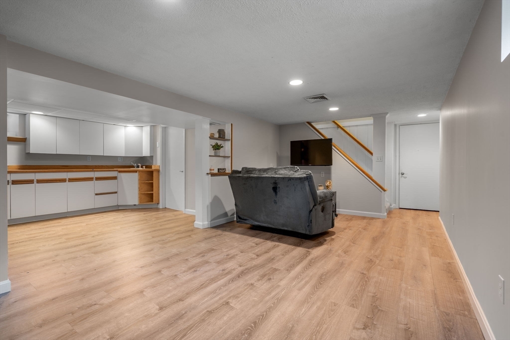 11 Southwick Road North Reading, MA 01864 - Photo 26 of 40 Gallery Image 26