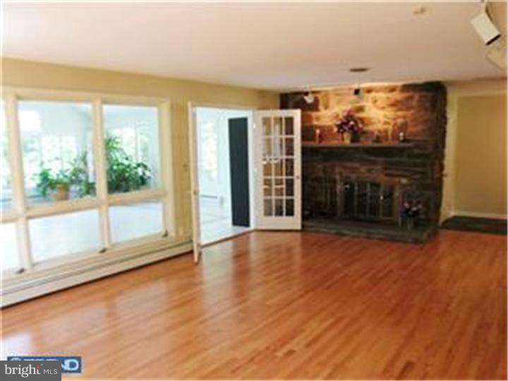 406 Terhune Road Princeton, NJ 08540 - Photo 5 of 18