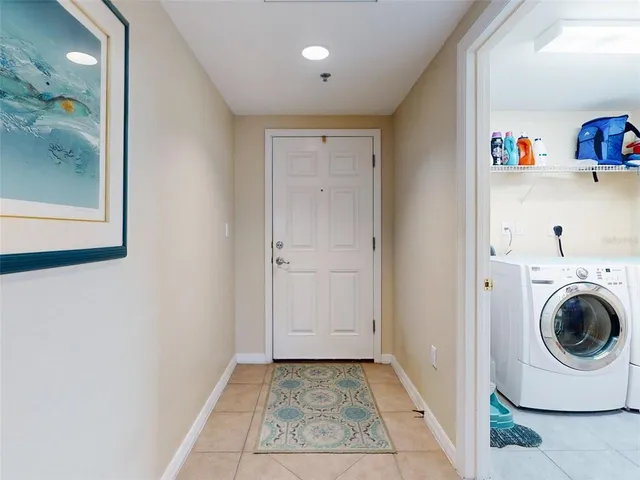 a view of utility room