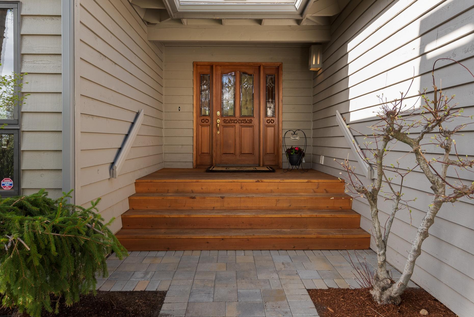 60216 East Ridgeview Drive Bend, OR 97702 - Photo 5 of 53 batch_02Ext EntryRidgeview_Natalie-9 (1)