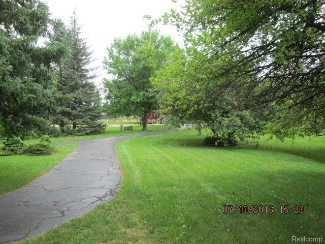 8052 Pinckney Road Pinckney, MI 48169 - Photo 16 of 36 SECLUDED FROM ROAD