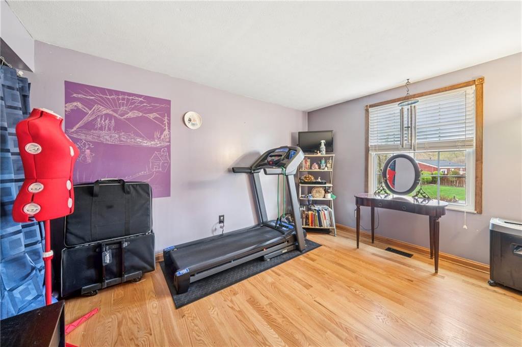 1436 O'Block Road Pittsburgh, PA 15239 - Photo 16 of 33 Gallery Image 16