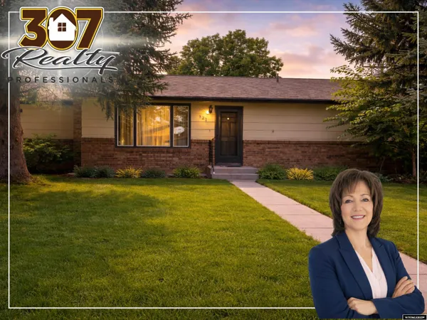 $350,000 | 921 East 22nd Avenue, Torrington, WY 82240