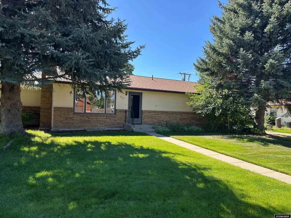 $350,000 | 921 East 22nd Avenue, Torrington, WY 82240