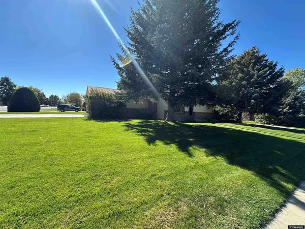 $350,000 | 921 East 22nd Avenue, Torrington, WY 82240