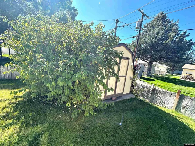 $350,000 | 921 East 22nd Avenue, Torrington, WY 82240