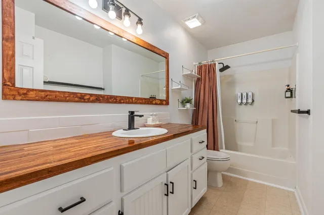 $550,000 | 9084 Ravena Road, Tallahassee, FL 32309