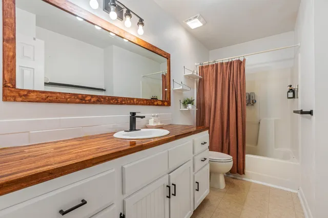 $550,000 | 9084 Ravena Road, Tallahassee, FL 32309