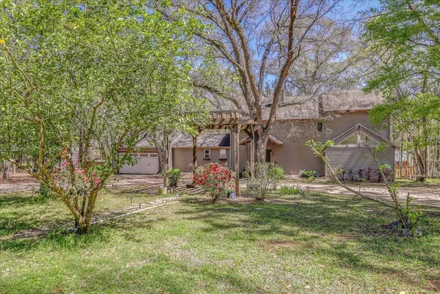 $550,000 | 9084 Ravena Road, Tallahassee, FL 32309