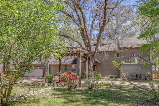 $550,000 | 9084 Ravena Road, Tallahassee, FL 32309