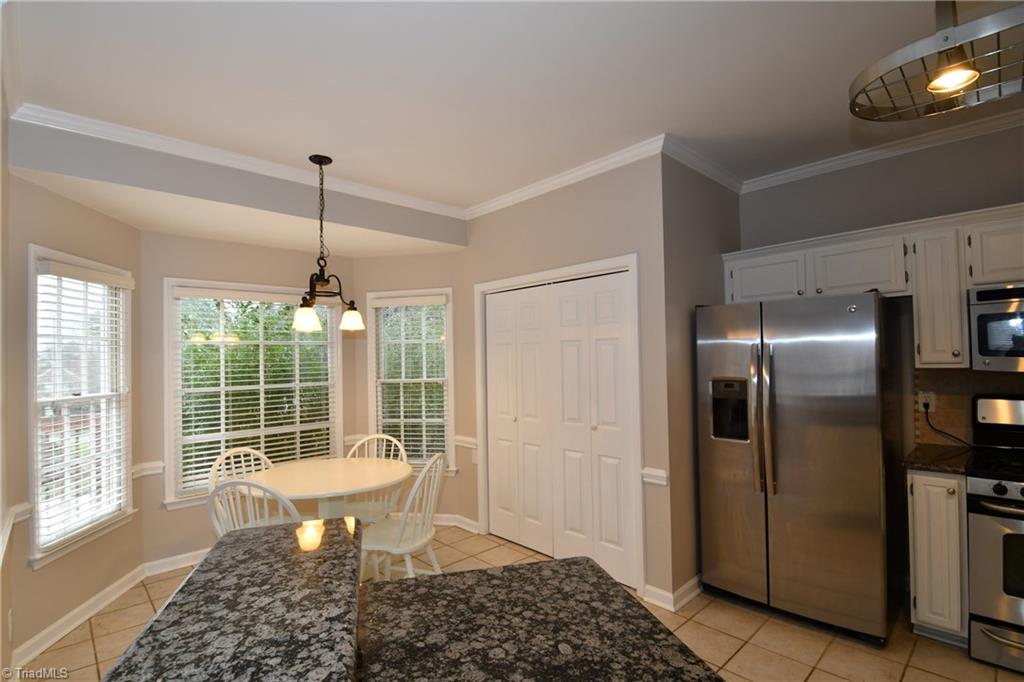 5208 Mountain View Road Northwest Winston-Salem, NC 27104 - Photo 7 of 20 Gallery Image 7