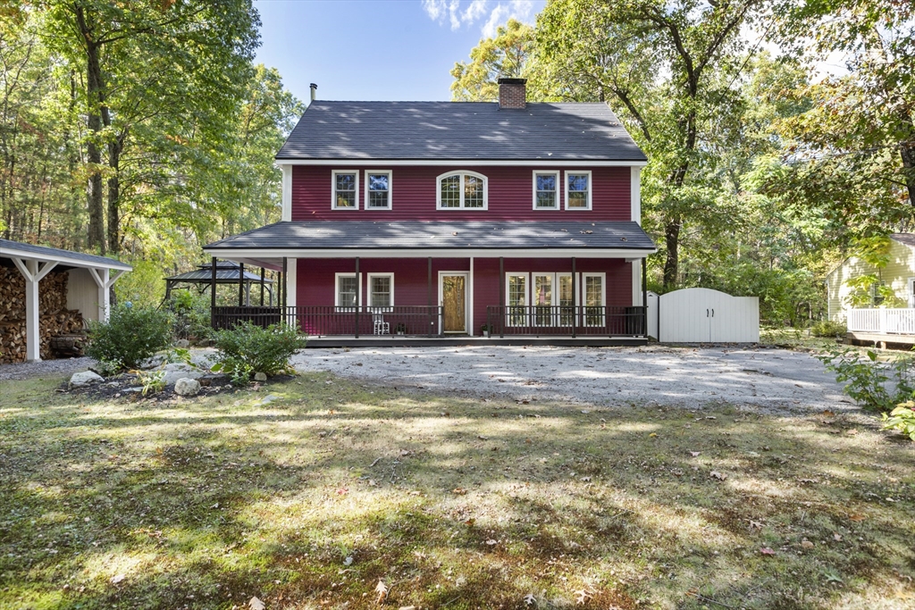 242 Rivulet Street Uxbridge, MA 01569 - Photo 1 of 33 Gallery Image 1