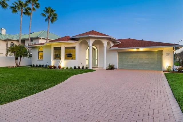 $5,200,000 | 480 Cleveland Drive, Sarasota, FL 34236