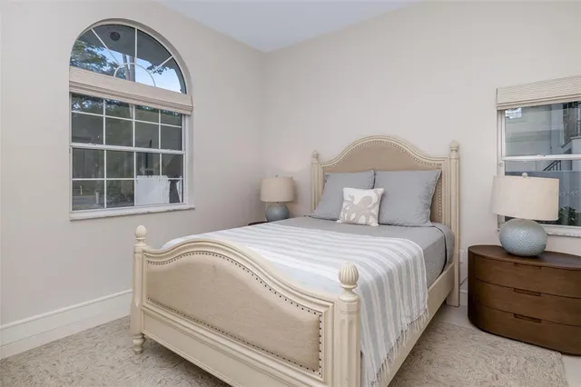 $5,200,000 | 480 Cleveland Drive, Sarasota, FL 34236