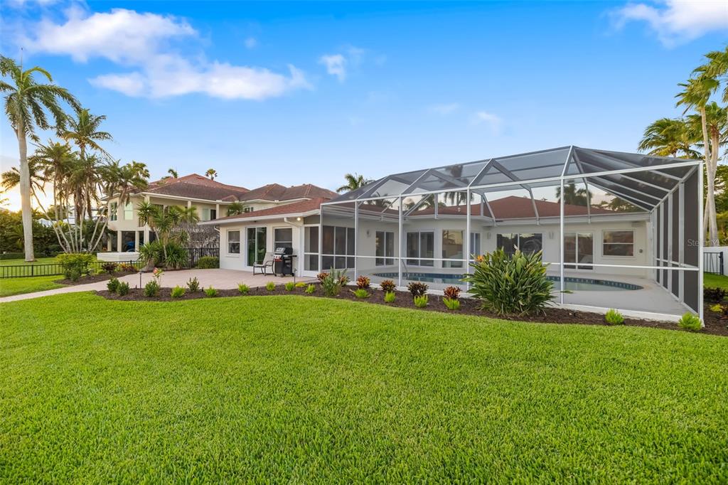 480 Cleveland Drive Sarasota, FL 34236 - Photo 59 of 95