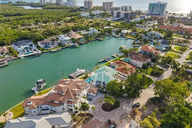 $5,200,000 | 480 Cleveland Drive, Sarasota, FL 34236