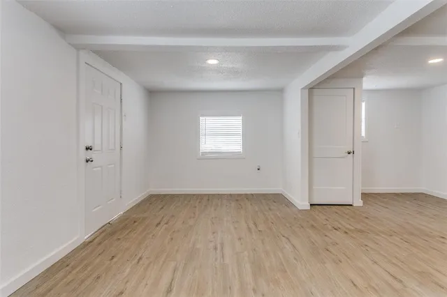 $180,000 | 237 Conner Plaza, Lewisville, TX 75057