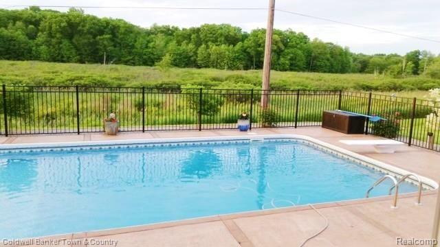 13311 Commerce Road Milford, MI 48380 - Photo 9 of 69 tempImageVRDAzl.jpg