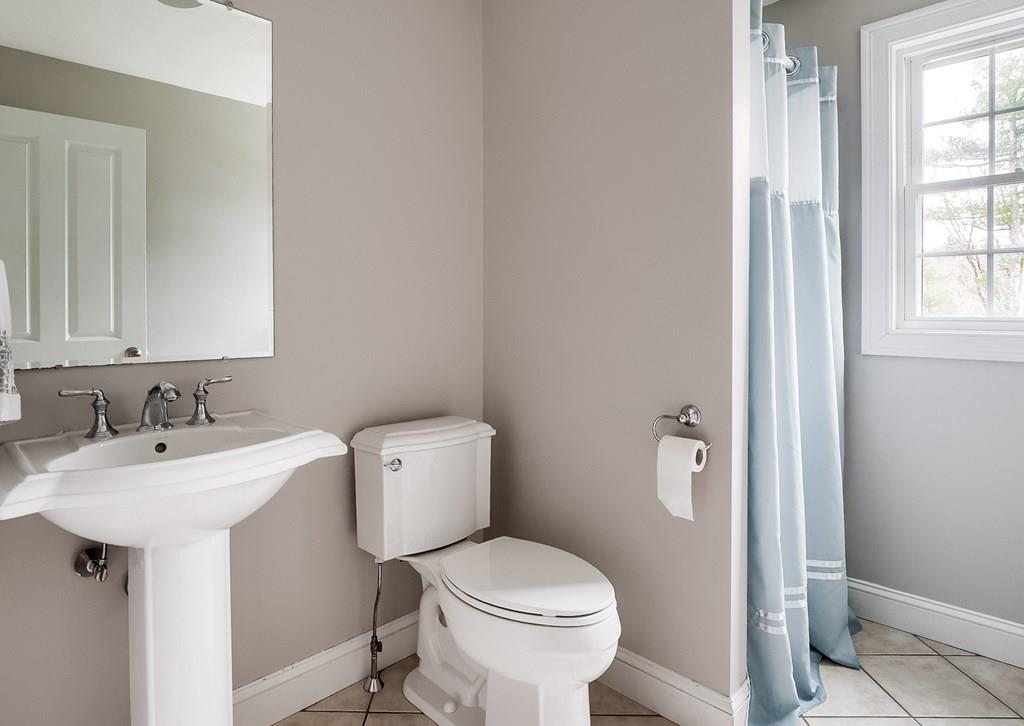 27 Marjorie Lane Rutland, MA 01543 - Photo 11 of 30 Gallery Image 11