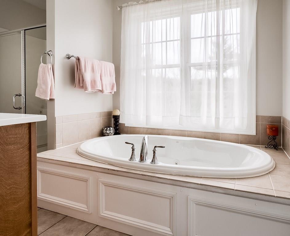 27 Marjorie Lane Rutland, MA 01543 - Photo 16 of 30 Gallery Image 16