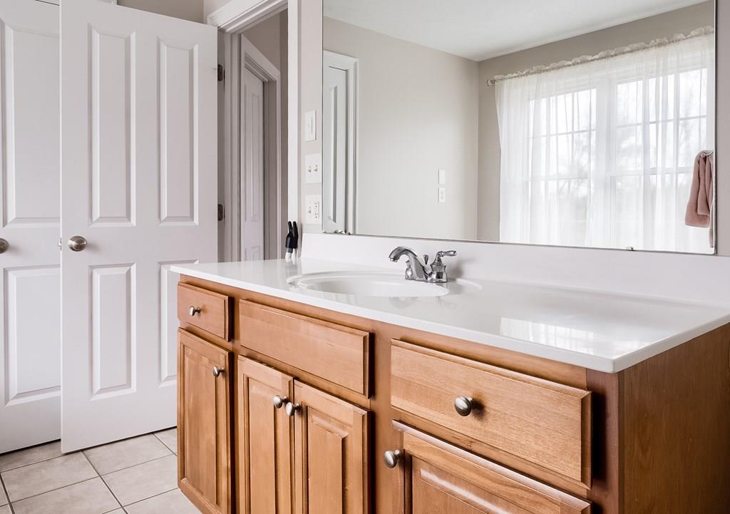 27 Marjorie Lane Rutland, MA 01543 - Photo 17 of 30 Gallery Image 17
